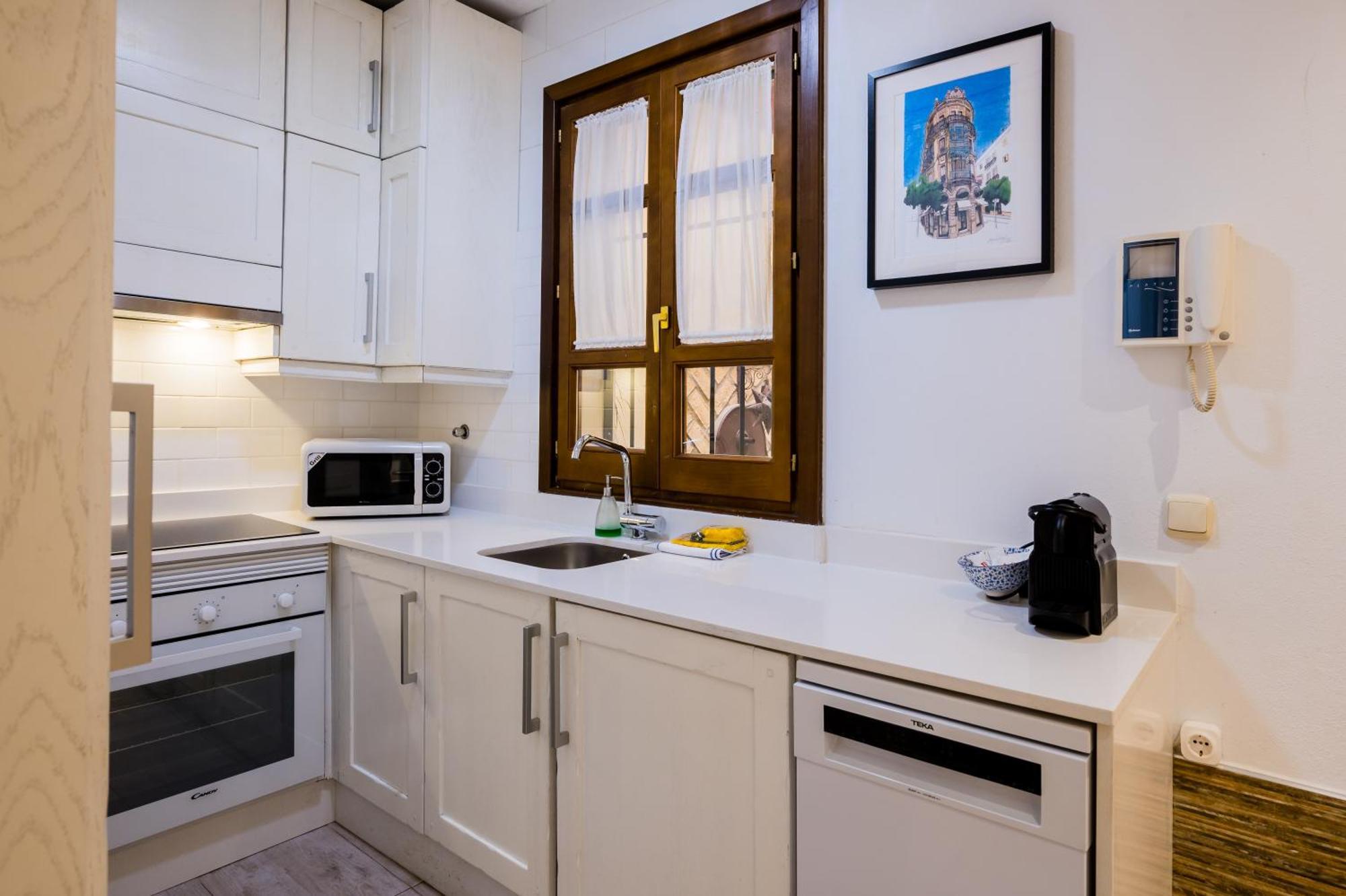 Beautiful And Cozy- 1Bd 1Bth- Arenal Center Apartamento Sevilha Exterior foto