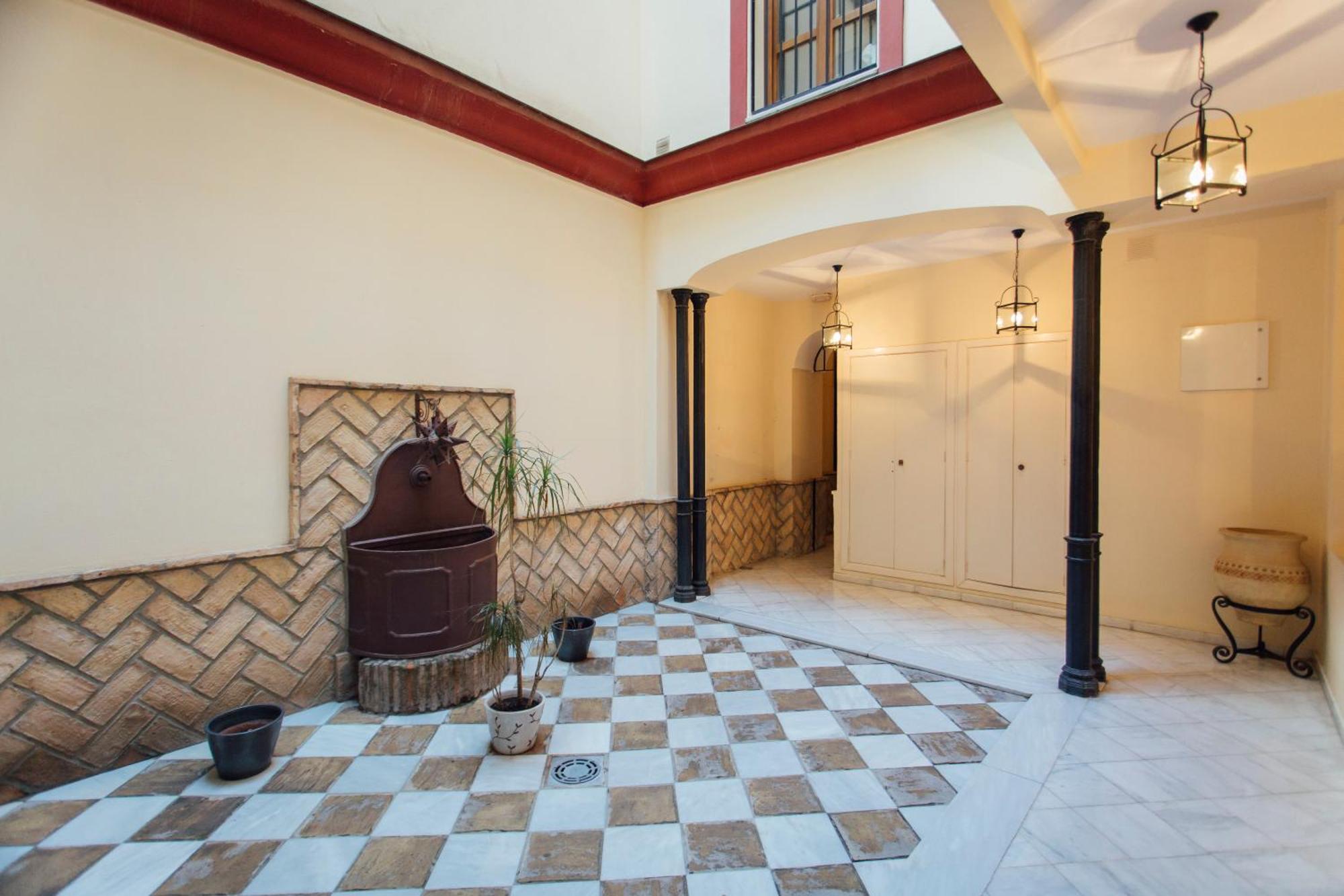 Beautiful And Cozy- 1Bd 1Bth- Arenal Center Apartamento Sevilha Exterior foto