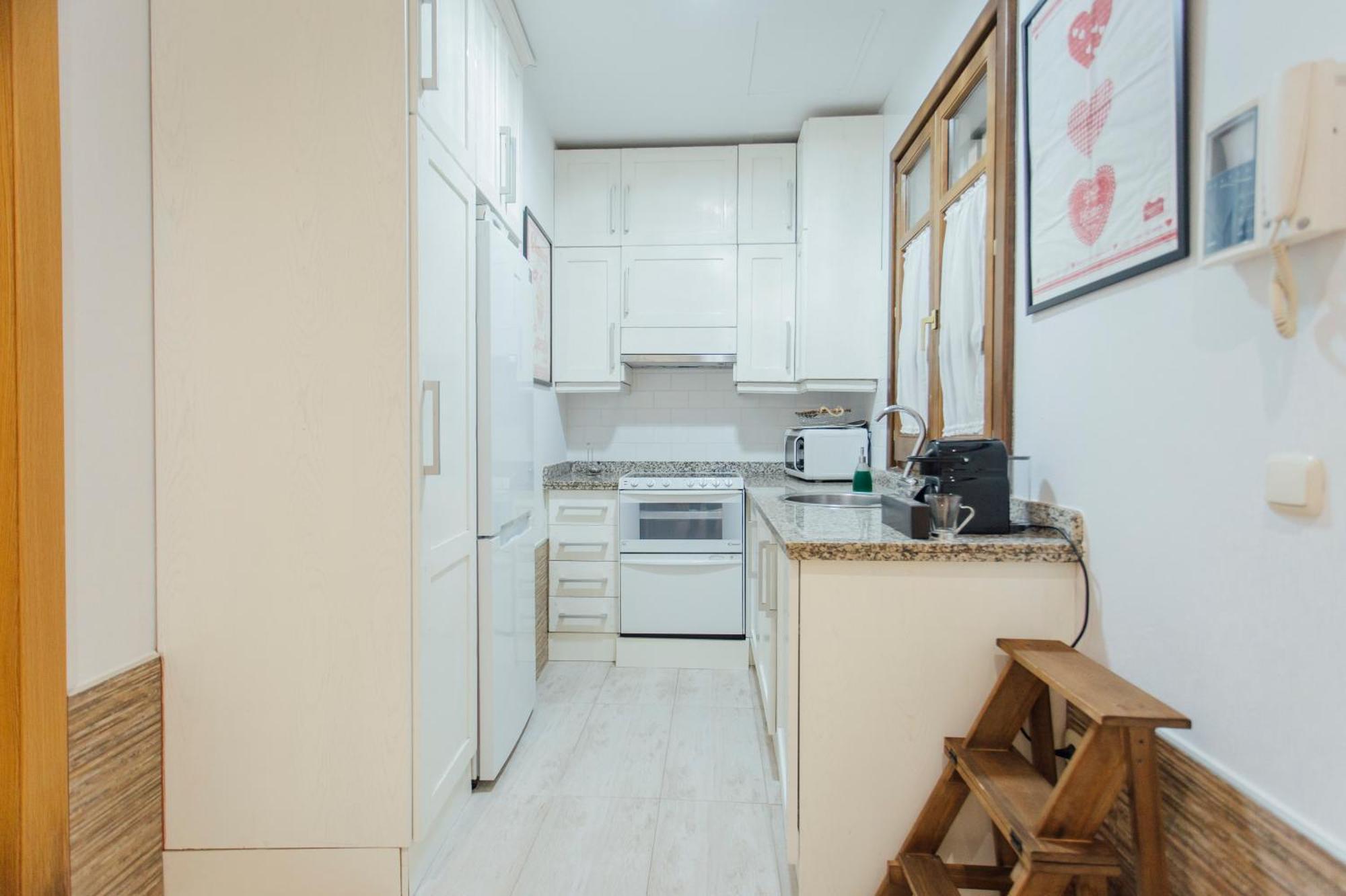 Beautiful And Cozy- 1Bd 1Bth- Arenal Center Apartamento Sevilha Exterior foto