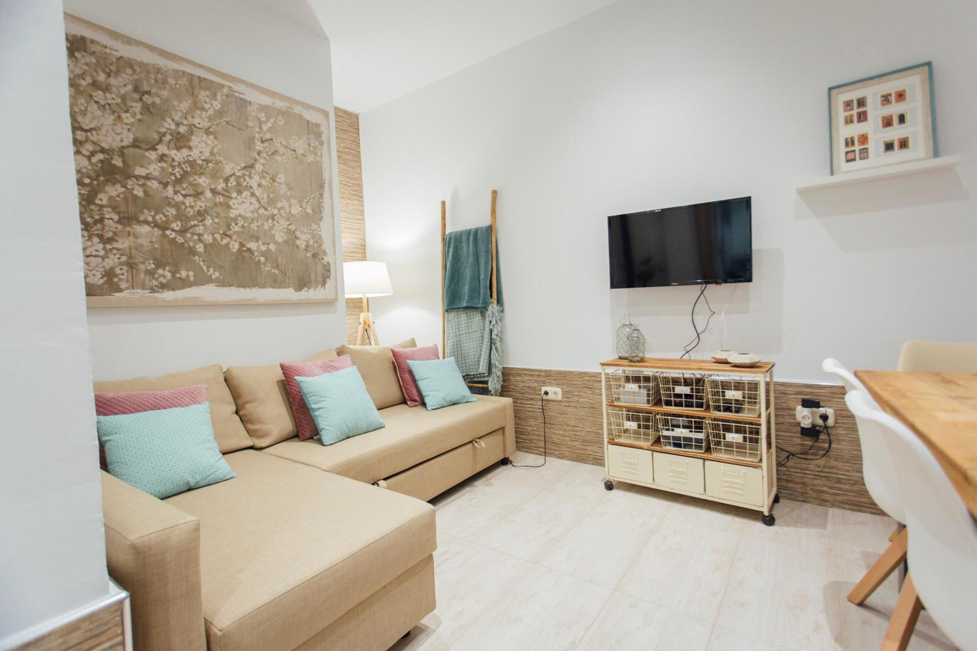 Beautiful And Cozy- 1Bd 1Bth- Arenal Center Apartamento Sevilha Exterior foto
